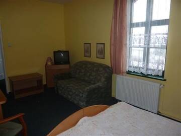 Фото номера Двухместный номер с 1 кроватью Отель Hotel Mały Młyn г. Старгард 9