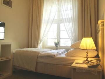 Фото номера Одноместный номер Отель Hotel SPA Akacjowy Dwór г. Старгард 2