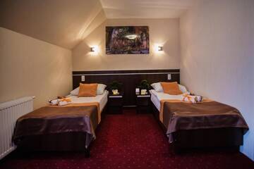 Фото номера Стандартный двухместный номер с 1 кроватью Отель HOTEL LORD г. Старгард 12