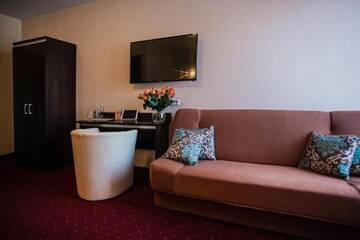 Фото номера Стандартный двухместный номер с 1 кроватью Отель HOTEL LORD г. Старгард 16